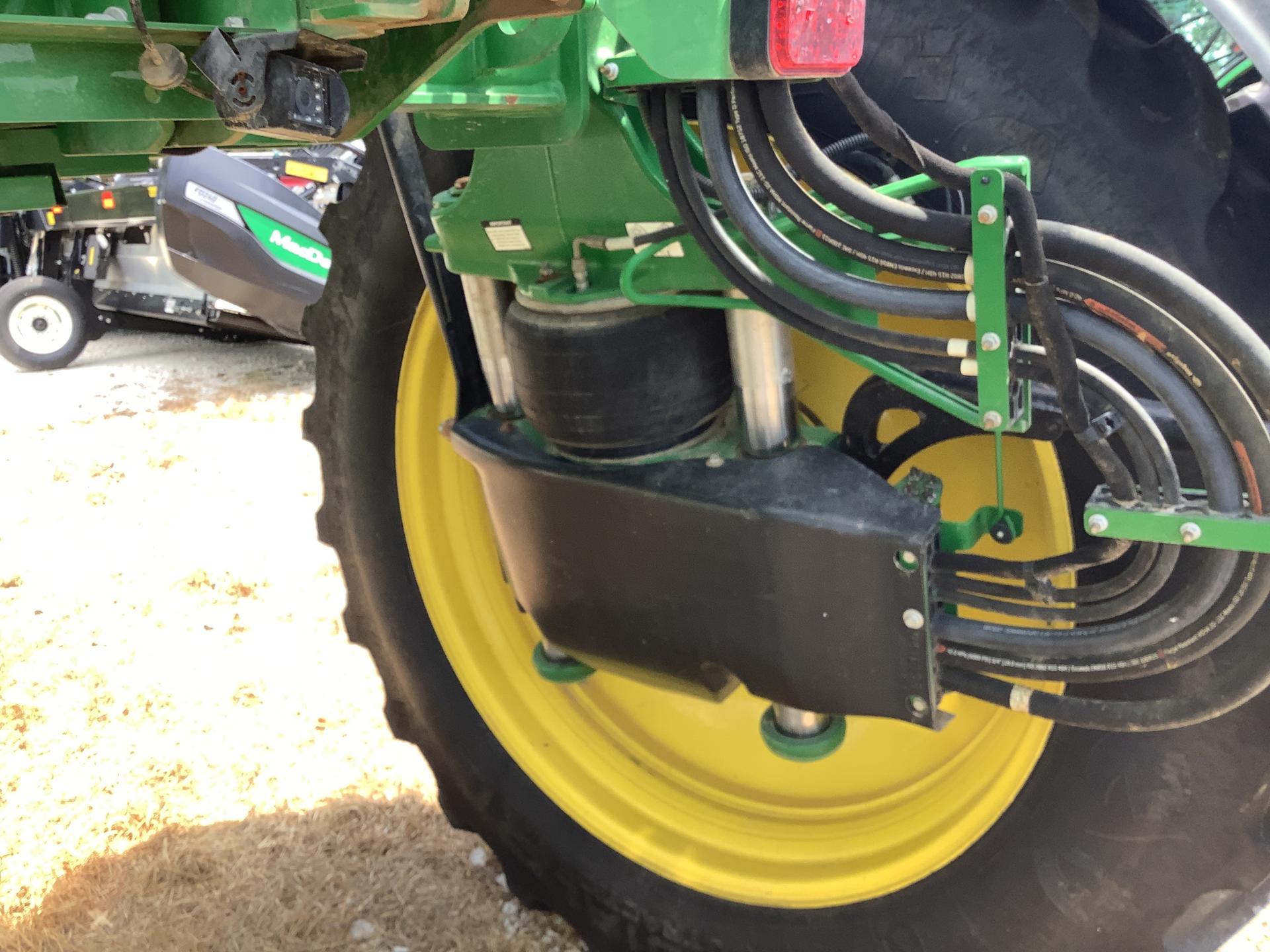 2018 John Deere R4038