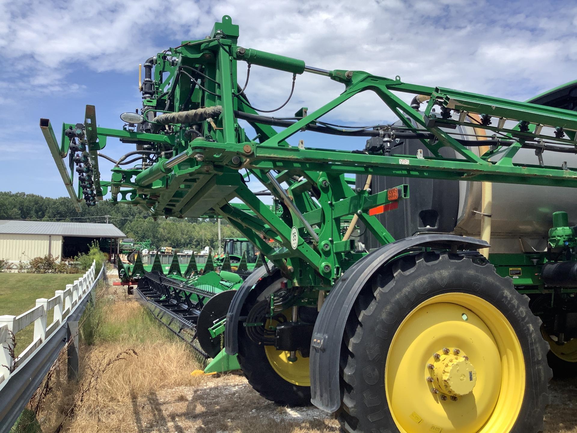 2018 John Deere R4038