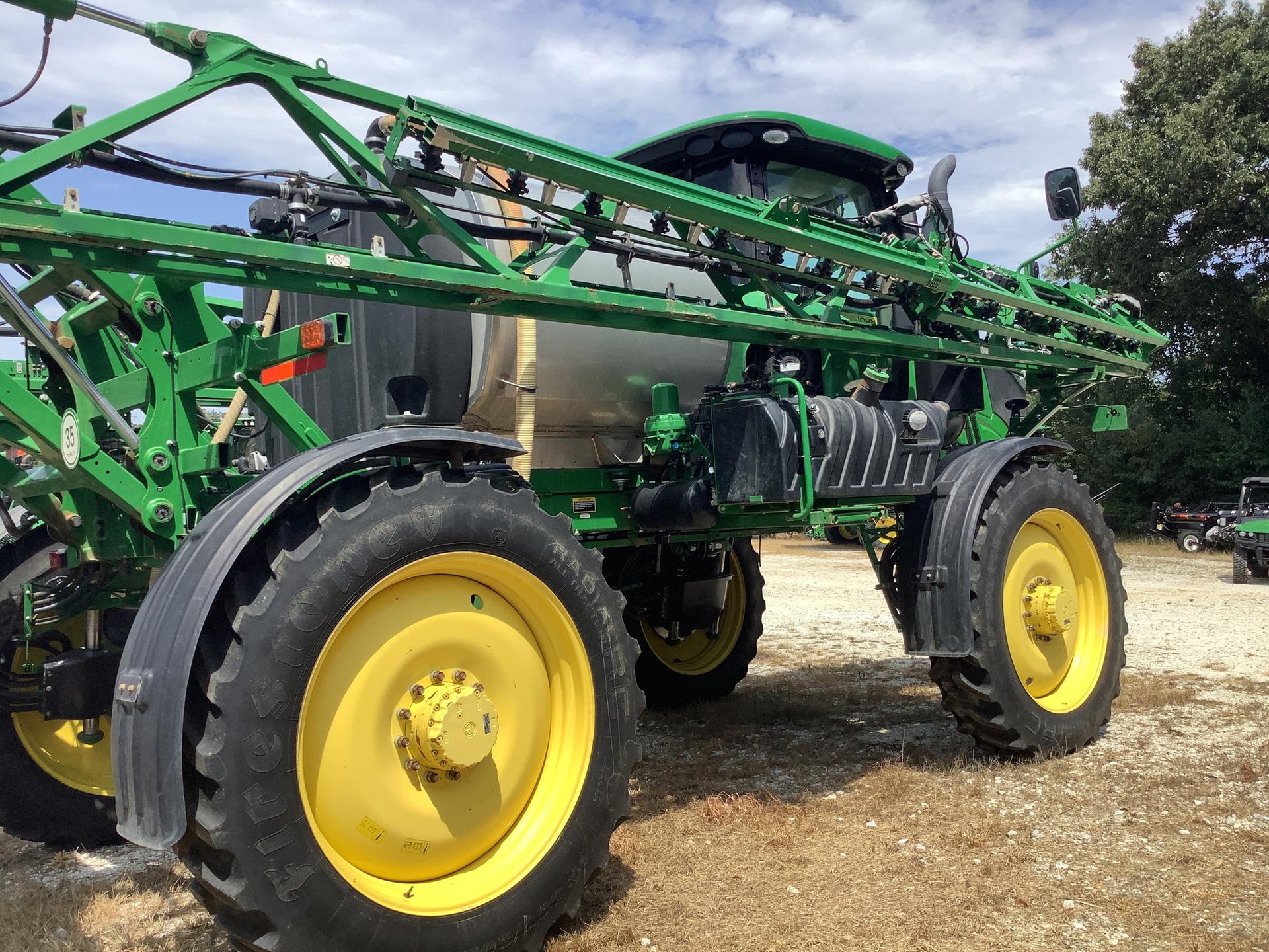 2018 John Deere R4038