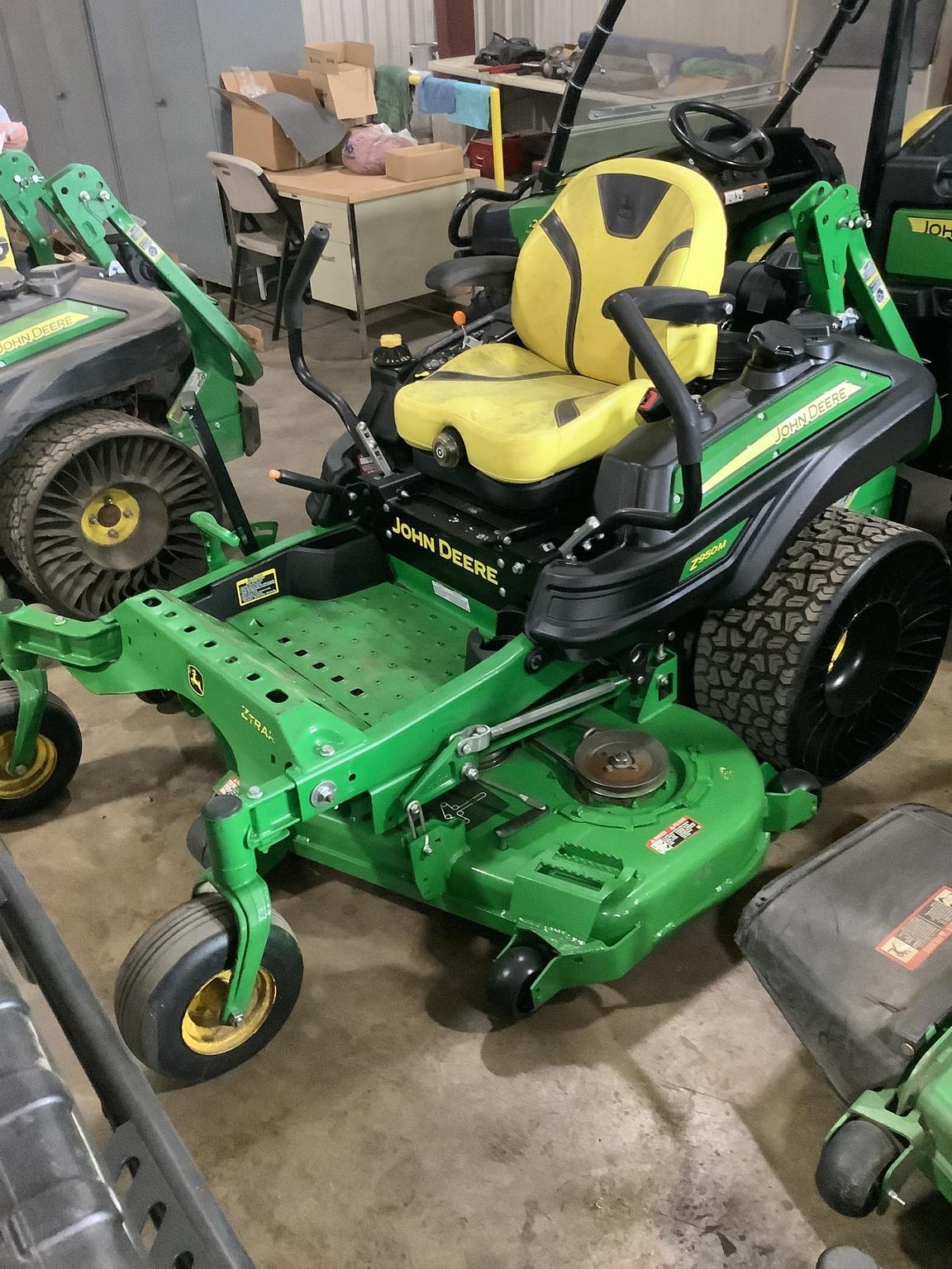 2017 John Deere Z950M