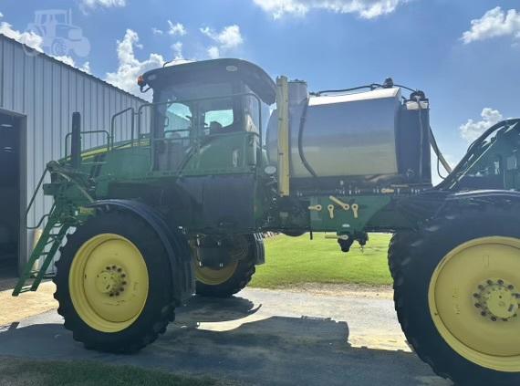 2020 John Deere R4038