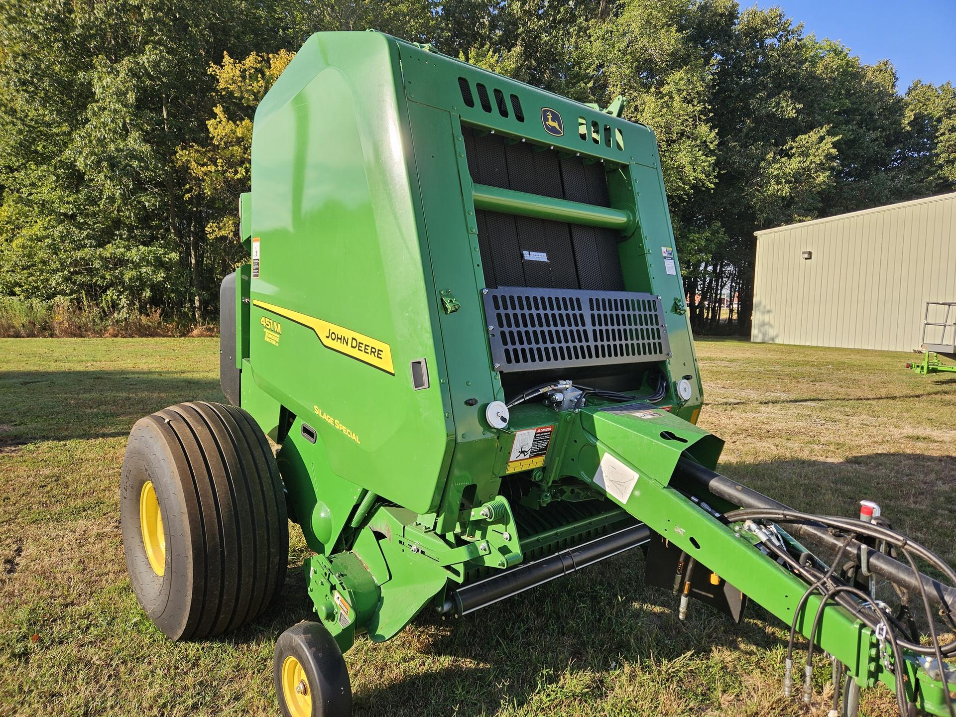 2024 John Deere 451M