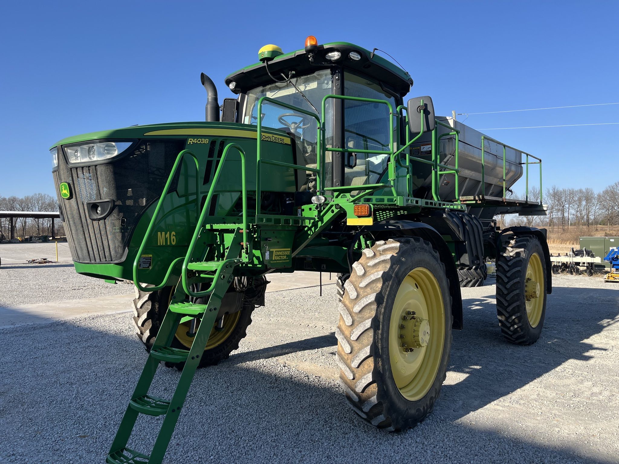 2020 John Deere R4038 Image