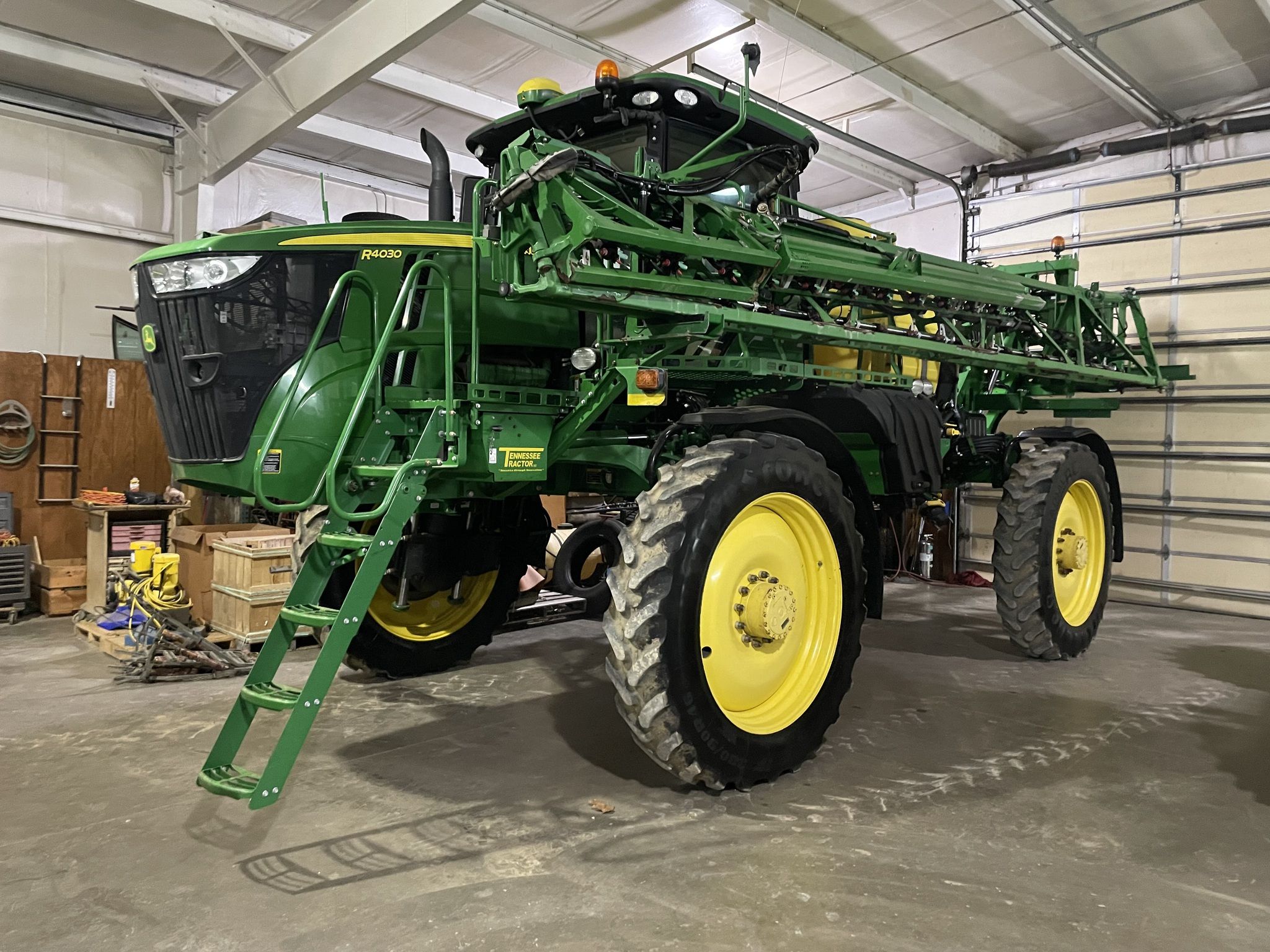 2017 John Deere R4030