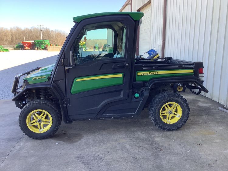 2019 John Deere 865R