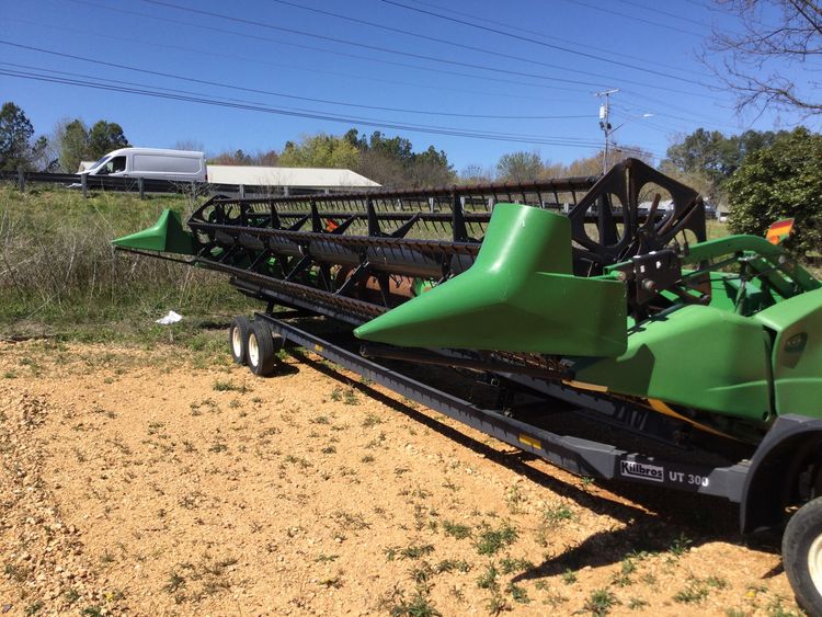 2010 John Deere 630F