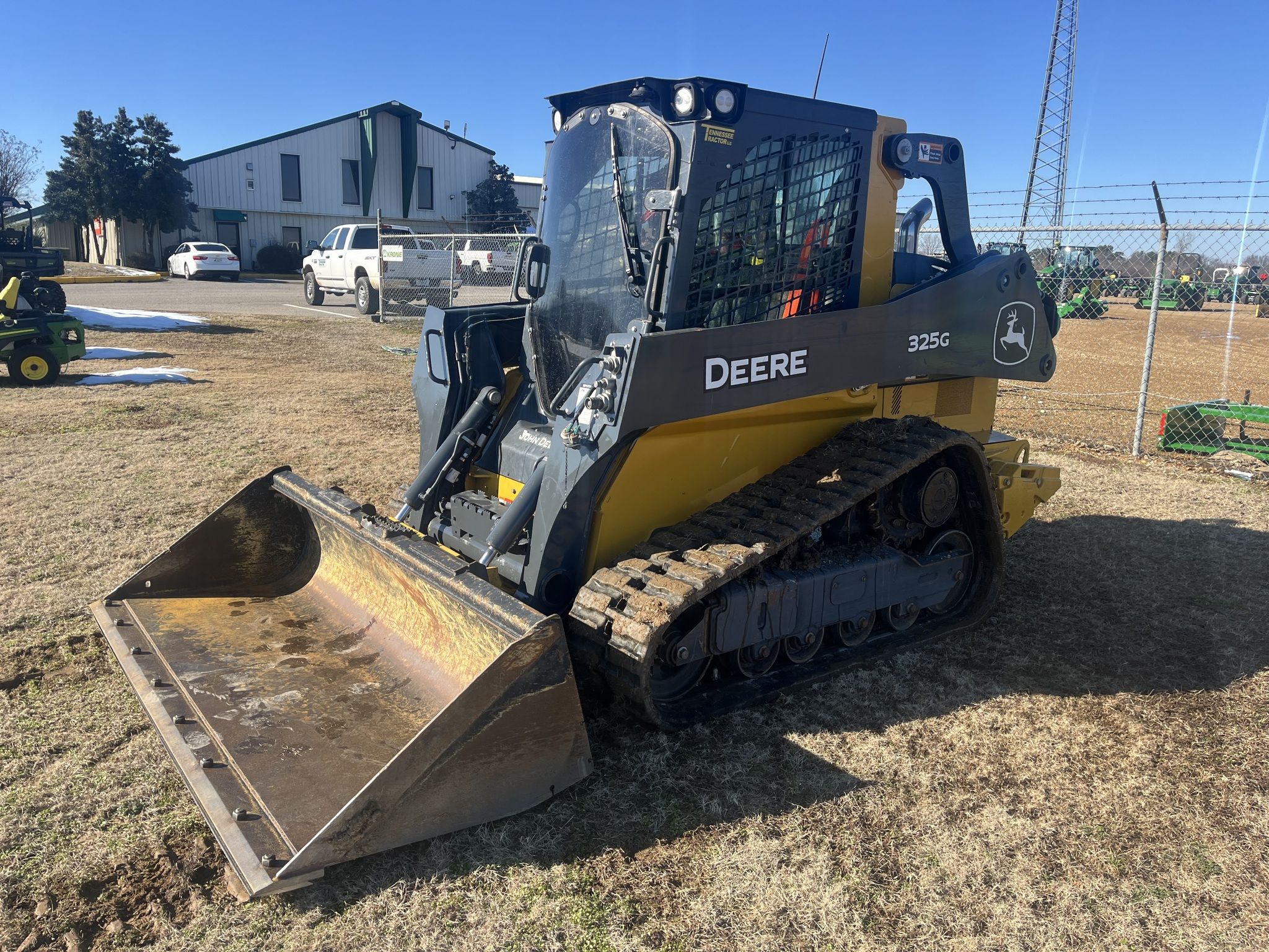 2024 John Deere 325G Image