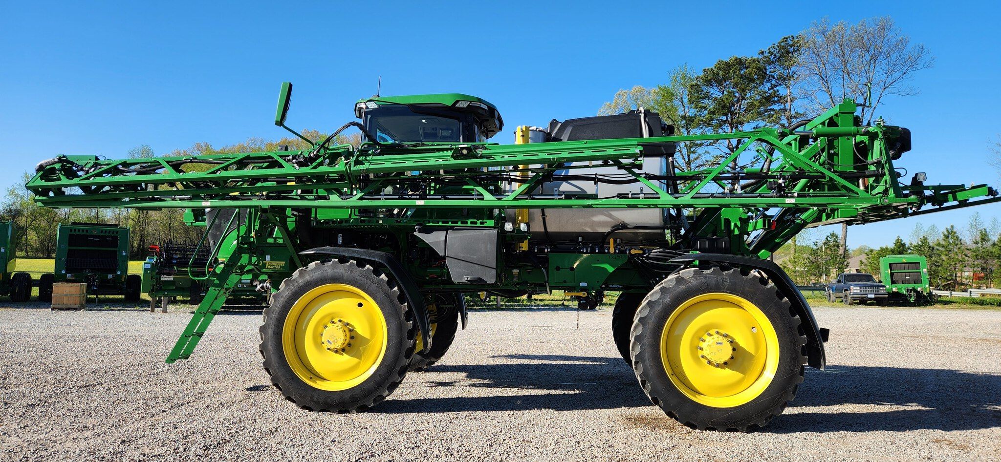 2023 John Deere 412R