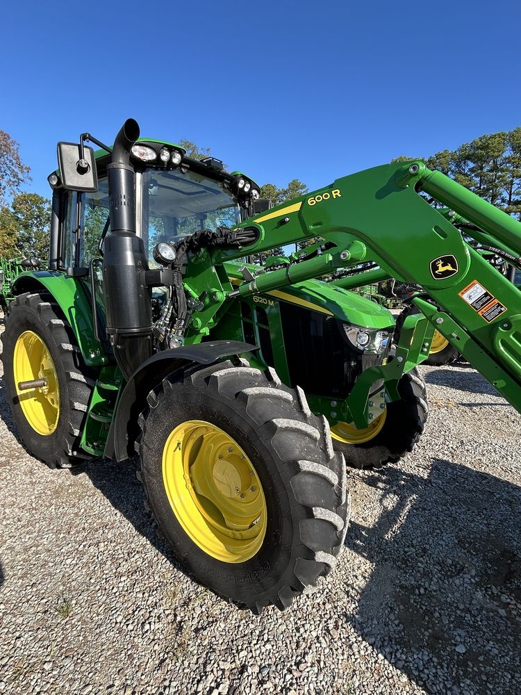 2023 John Deere 6120M