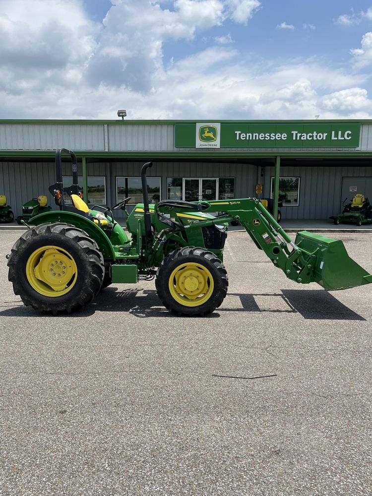 2022 John Deere 5055E