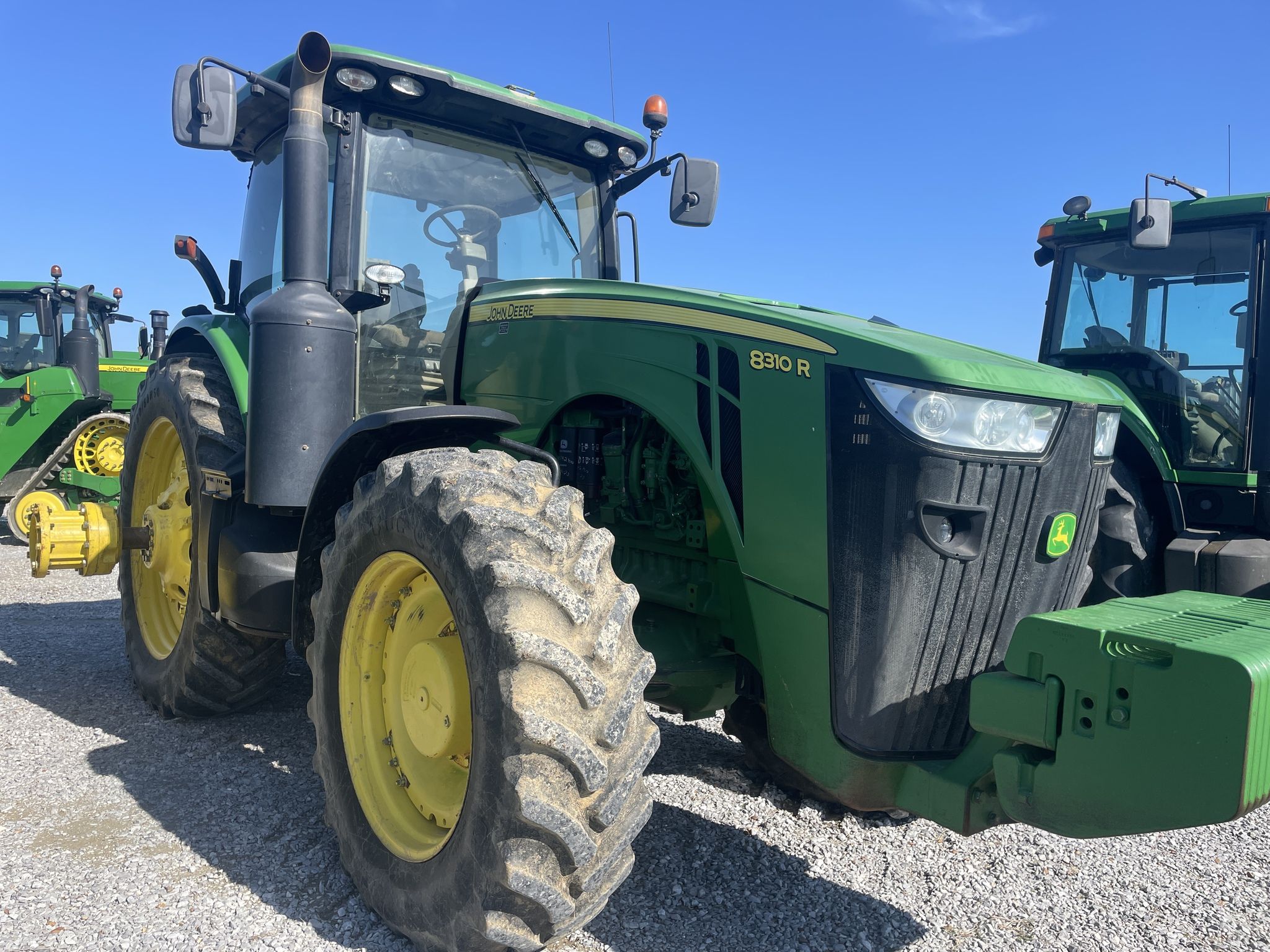 2011 John Deere 8310R