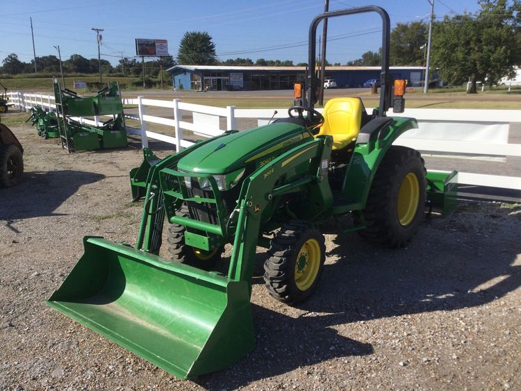 2019 John Deere 3043D