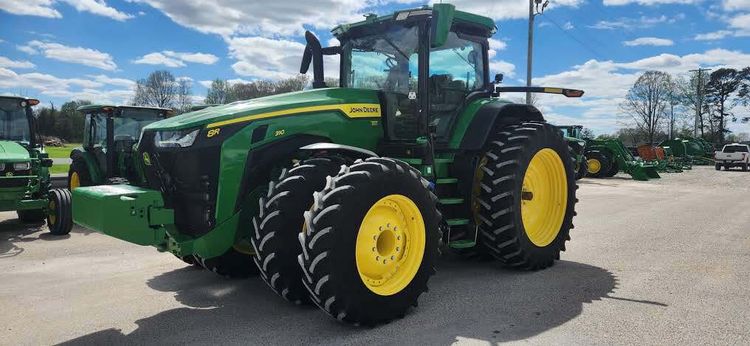 2023 John Deere 8R 310