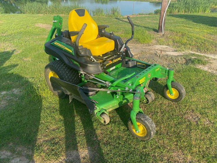 2021 John Deere Z915E