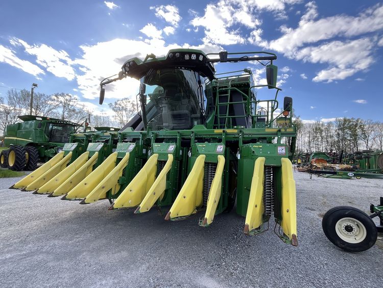 2022 John Deere CP770